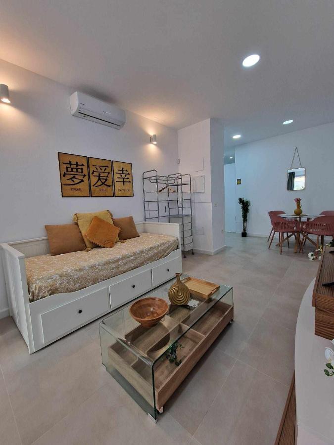 Moderno Apartamento 3 En Calle Marmoles Málaga Buitenkant foto