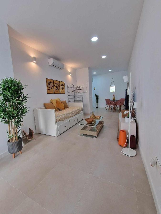Moderno Apartamento 3 En Calle Marmoles Málaga Buitenkant foto